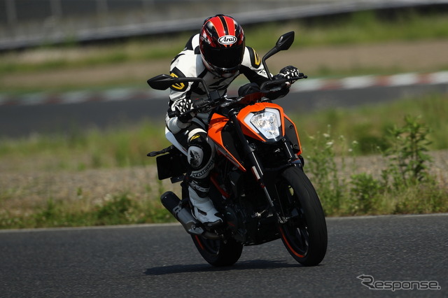 2017年式 KTM 250DUKE