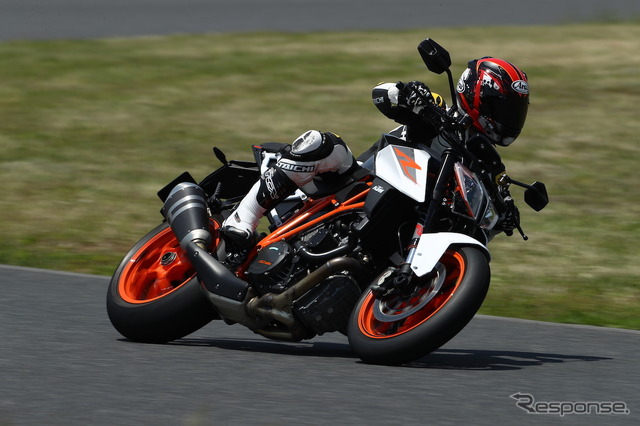 2017年式 KTM 1290 SUPER DUKE R