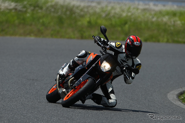 KTM 690 DUKE R