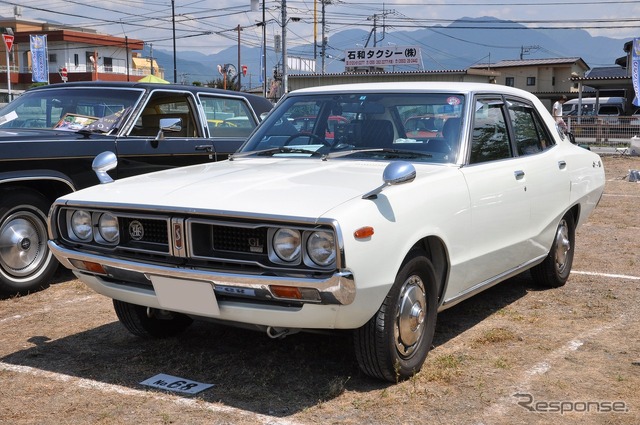 日産 スカイライン 1800GL 1977年