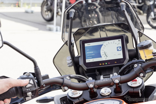 ボッシュのモーターサイクル用mySPIN(マイスピン)。