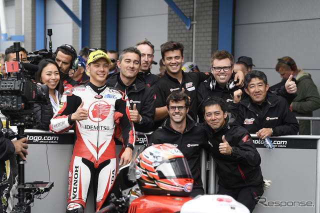 Moto2 中上貴晶選手。