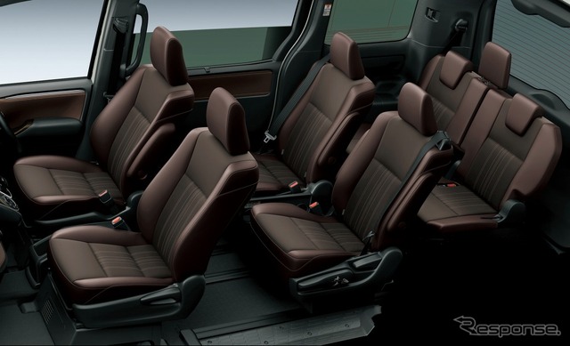 トヨタ エスクァイア Gi プレミアムパッケージ(ハイブリッド車)