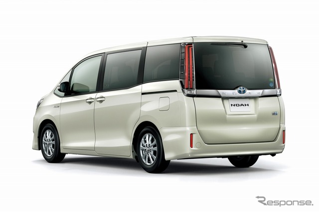 トヨタ ノア G(ハイブリッド車)