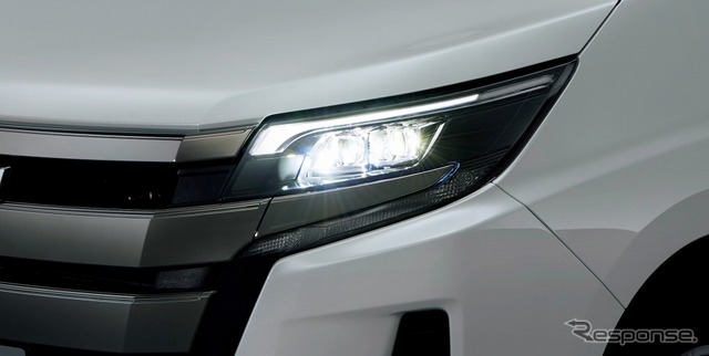 トヨタ ノア Bi-Beam LEDヘッドランプ(オートレベリング機能付)+LEDクリアランスランプ