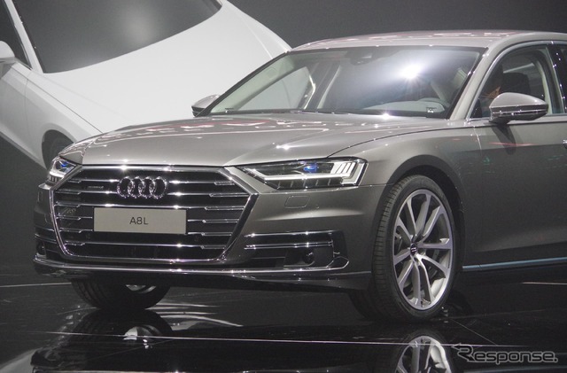 アウディ A8 新型(アウディサミット)