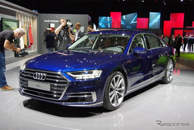 アウディ A8 新型(アウディサミット)