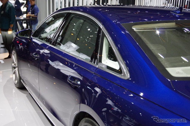 アウディ A8 新型(アウディサミット)