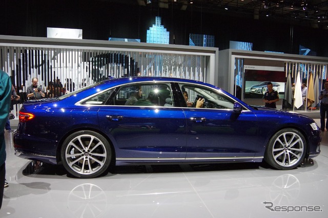 アウディ A8 新型(アウディサミット)