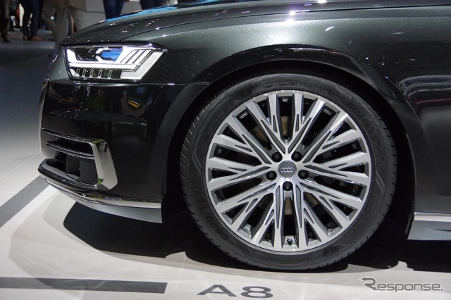 アウディ A8 新型(アウディサミット)