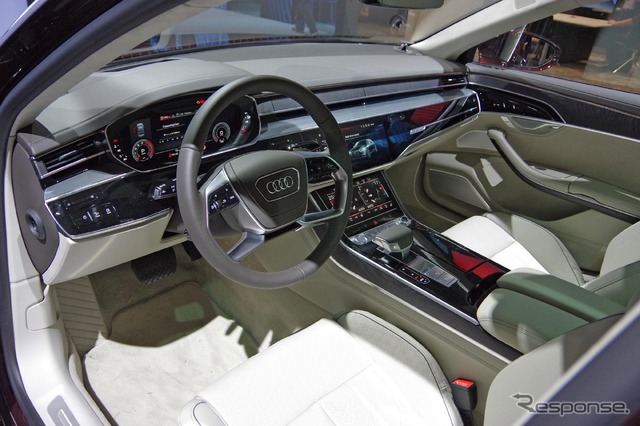 アウディ A8 新型(アウディサミット)
