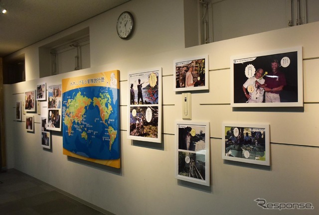 妖怪、精霊を求めて世界を旅した水木しげる氏の足跡についての展示。