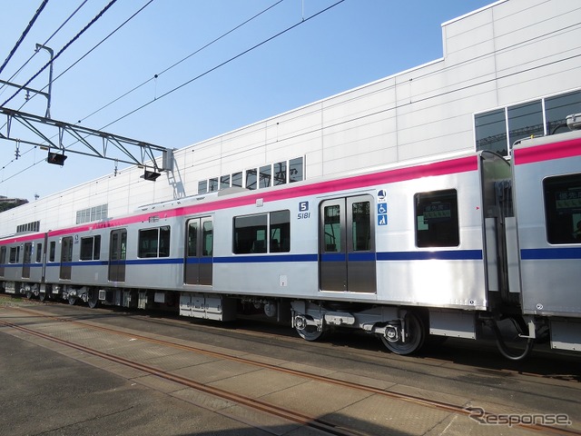 5号車(5181)(M2'):モーターを搭載している。