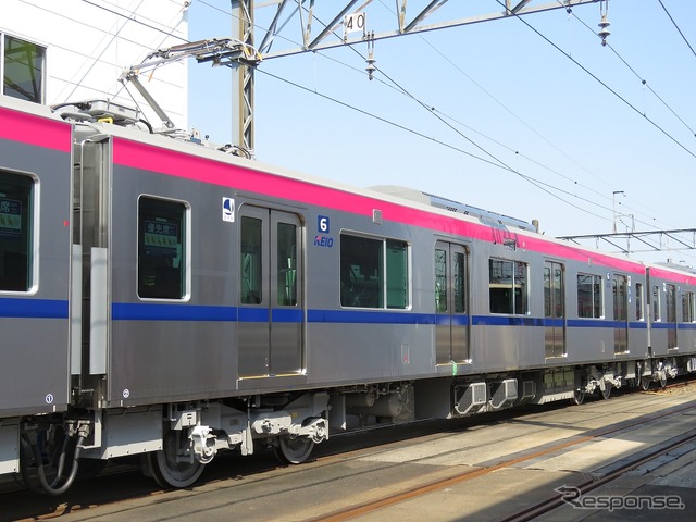 6号車(5131)(M1'):パンタグラフとモーターを搭載している。