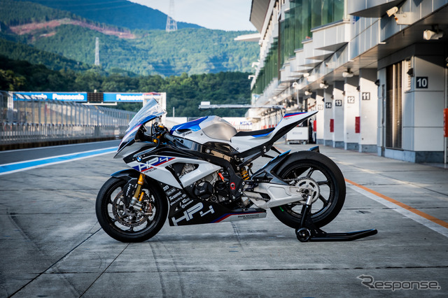 BMW HP4 RACE メディア向け技術説明会。