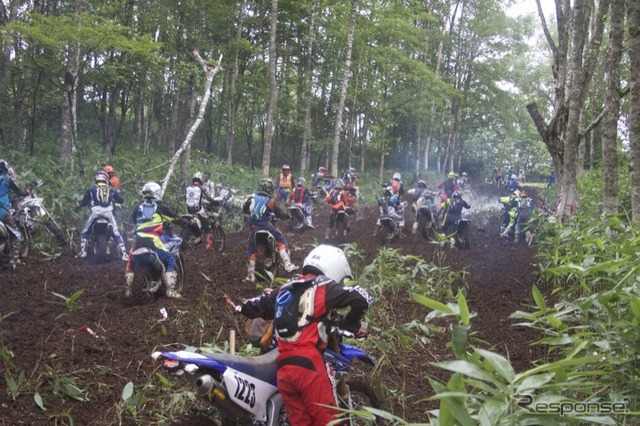 【JNCC第5戦】マディが続くJNCC、ドリーミンほおのきは登りが牙を剥いた［写真蔵］