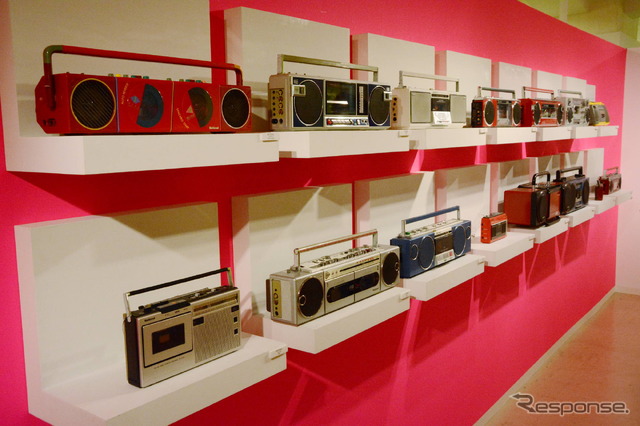「大ラジカセ展 ~shibuya extra【since1968】~」会場風景
