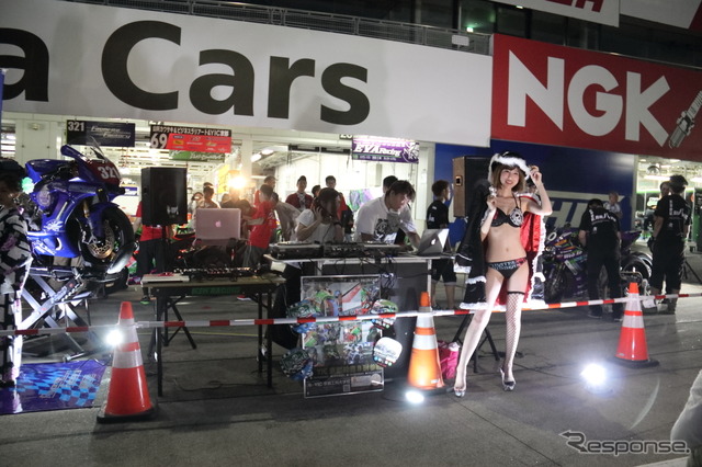 2017鈴鹿8耐 ナイトピットウォーク