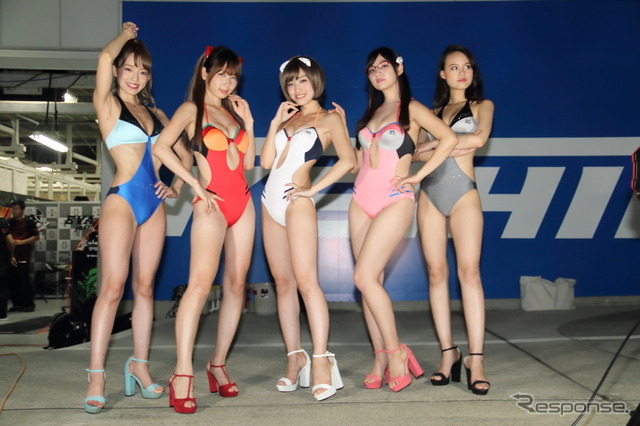 2017鈴鹿8耐 ナイトピットウォーク