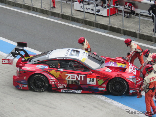 GT500クラス予選6位の#38 LC500。