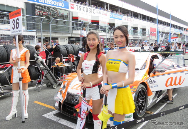 決勝4位の#36 LC500。