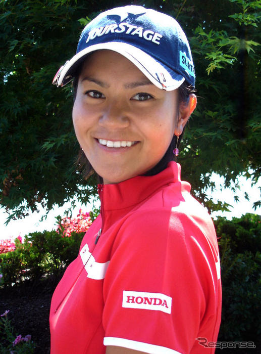 宮里藍のウェアにHONDAのロゴ