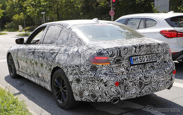 BMW 3シリーズ 次期型 スクープ写真