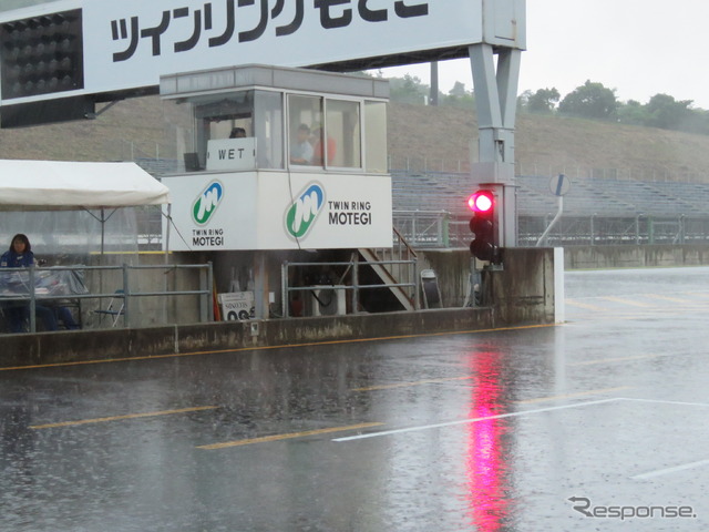 予選Q1は強雨に見舞われてしまう(写真はQ1終了後)。