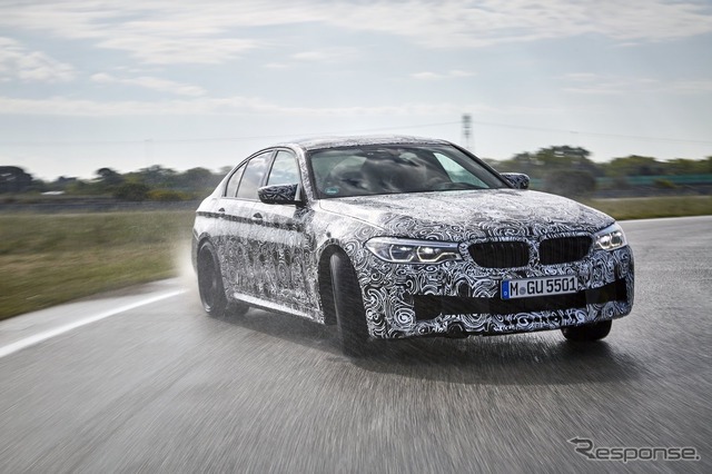 BMW M5次期型の開発プロトタイプ