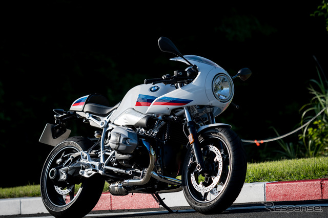 BMW R nine T Racer