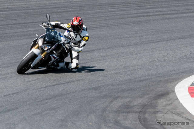 BMW S1000R