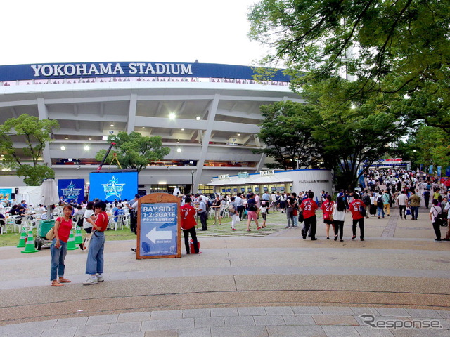 TOYOTA☆横浜トヨペットナイターPresented by 横浜トヨペット 横浜DeNAベイスターズ vs 広島東洋カープ戦