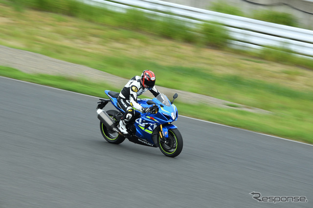 スズキ GSX-R1000R ABS