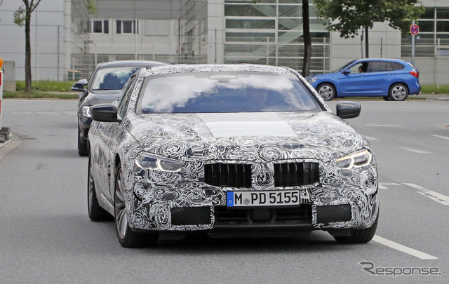 BMW 8シリーズ スクープ写真