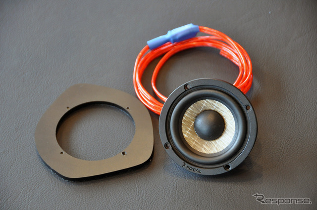 FOCAL『PS 80 F for MB』(税抜価格:8万円、取付費除く)とのセットとなるセンタースピーカー