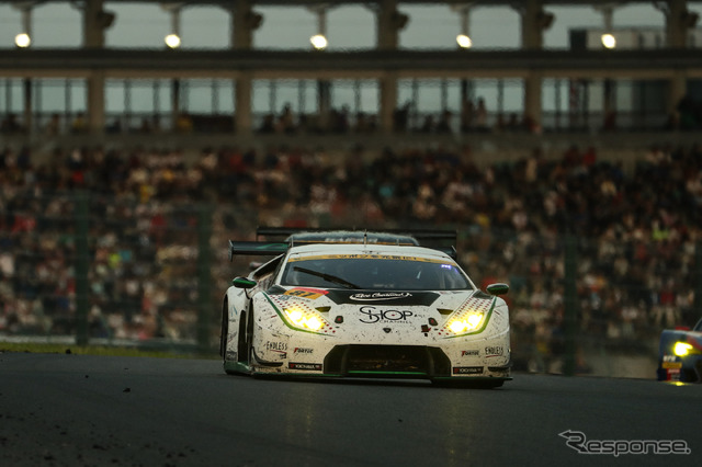 GT300クラス決勝3位の#87 ランボルギーニ。