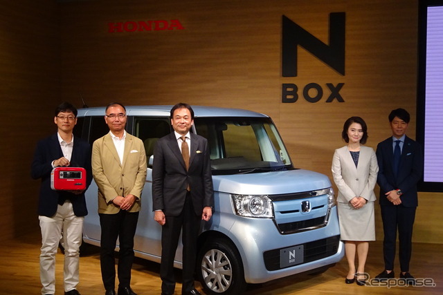 新型N-BOX発表会