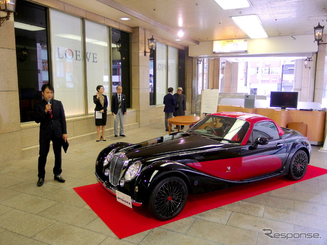 開発責任者を務める光岡自動車の青木孝憲氏