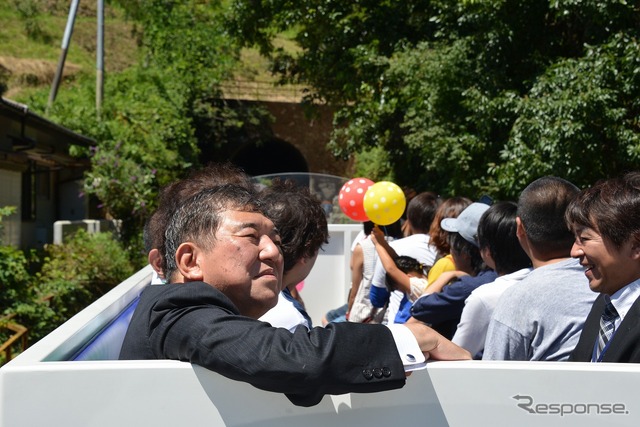 石破茂氏、高千穂あまてらす鉄道を訪問