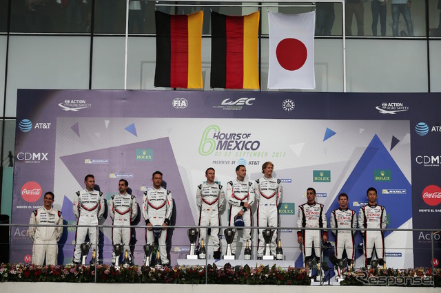 WEC第5戦メキシコの表彰式。トヨタの中嶋一貴組が3位。