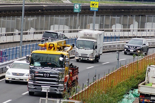 1号羽田線は交通量も多く、長期間の通行止めが行えないためにこの措置が取られた。