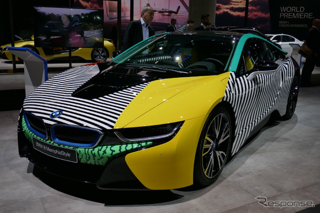 BMW i8 メンフィス・スタイル(フランクフルトモーターショー2017)