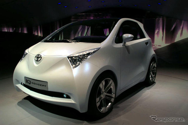 【フランクフルトモーターショー07】トヨタの iQ…小さい