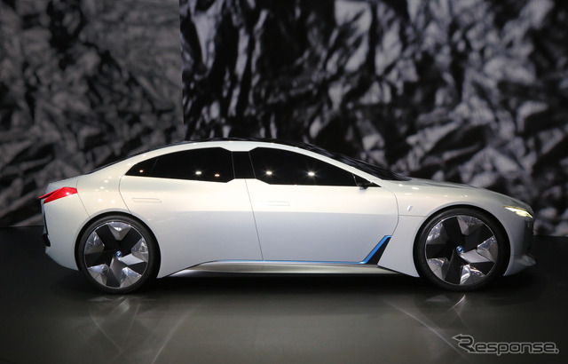 BMW i ビジョン ダイナミクス(フランクフルトモータショー2017)
