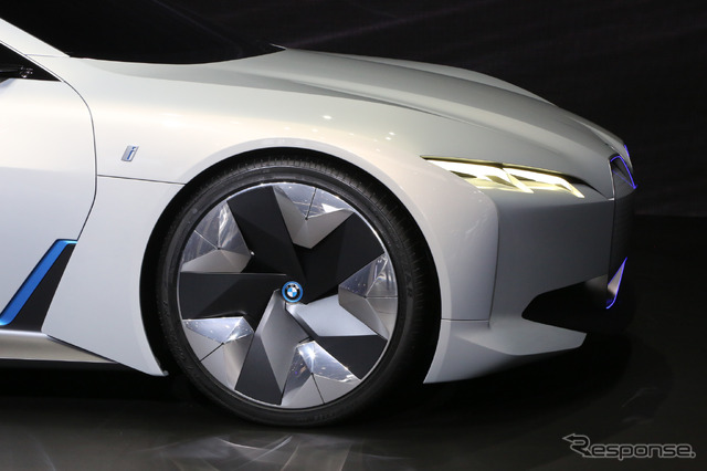 BMW i ビジョン ダイナミクス(フランクフルトモータショー2017)
