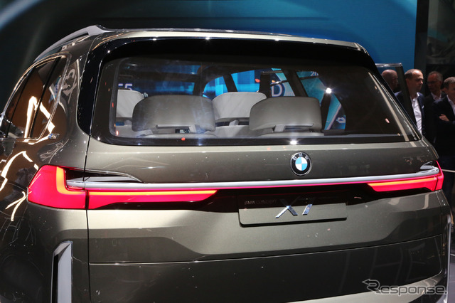 BMW コンセプトX7 iパフォーマンス(フランクフルトモーターショー2017)