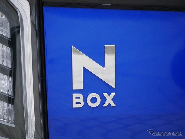 ホンダ N-BOXカスタム