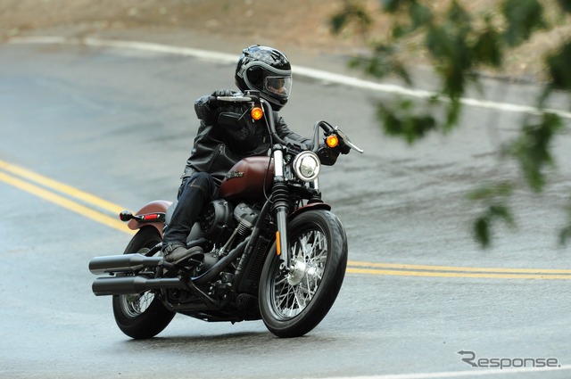 ハーレーダビッドソン 2018ソフテイルファミリー STREETBOB