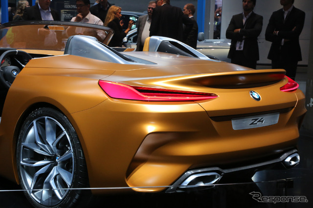BMW コンセプト Z4(フランクフルトモーターショー2017)