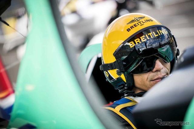 レースに臨む室屋選手 《写真提供 Red Bull》